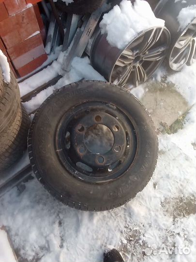 Колесо в сборе hyundai hd 78