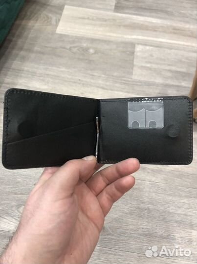 Зажим для денег кожаный новый