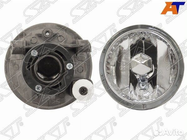 Фара противотуманная toyota IST