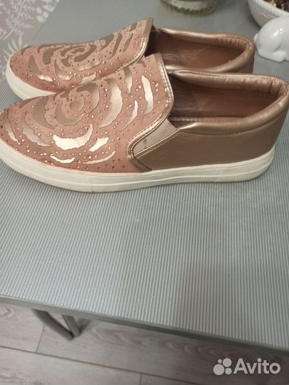 Слипоны женские