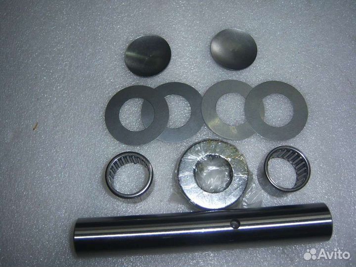 Ремкомплект шкворня L komatsu FG1025- 20 21 17 16