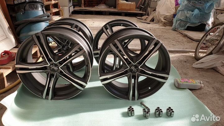 Автомобильные диски OZ