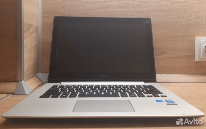 Ультрабук Asus. Core i7-4500U/12gb/120gb ssd