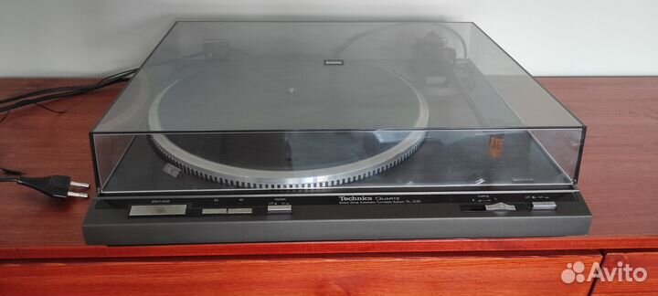 Проигрыватель Technics SLQ30ресиверSony STR-3800L