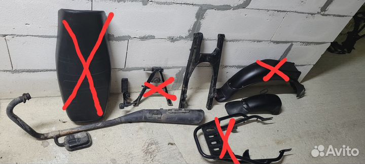 Запчасти на Bajaj boxer 125