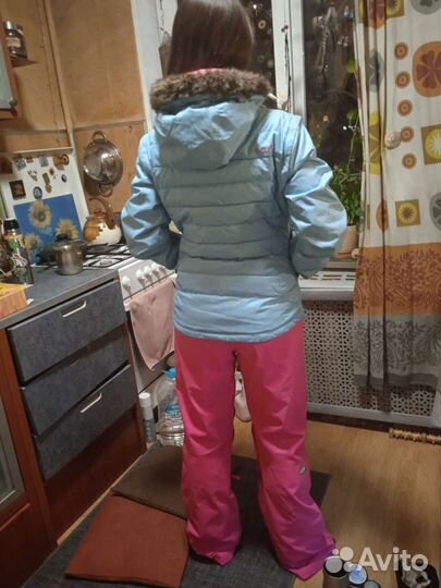 Горнолыжный костюм женский