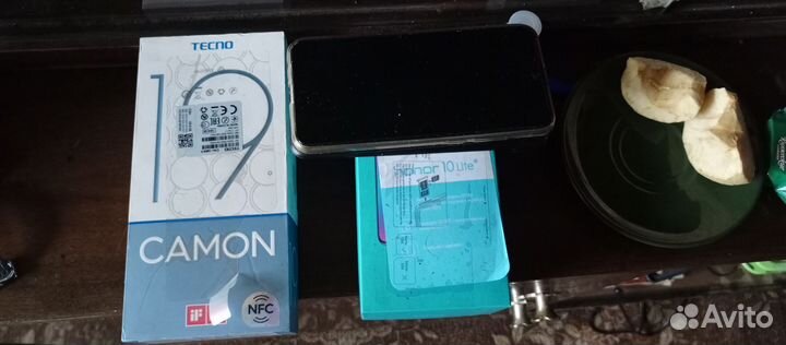 HONOR 10 Lite, 6/64 ГБ