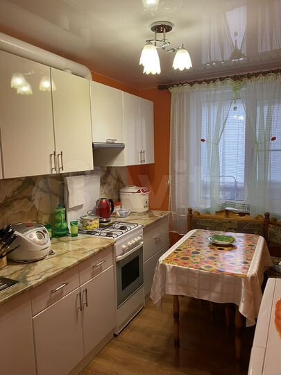 3-к. квартира, 60 м², 2/3 эт.