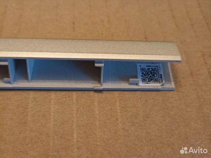 Новая крышка петель lenovo 330-15 серебристая