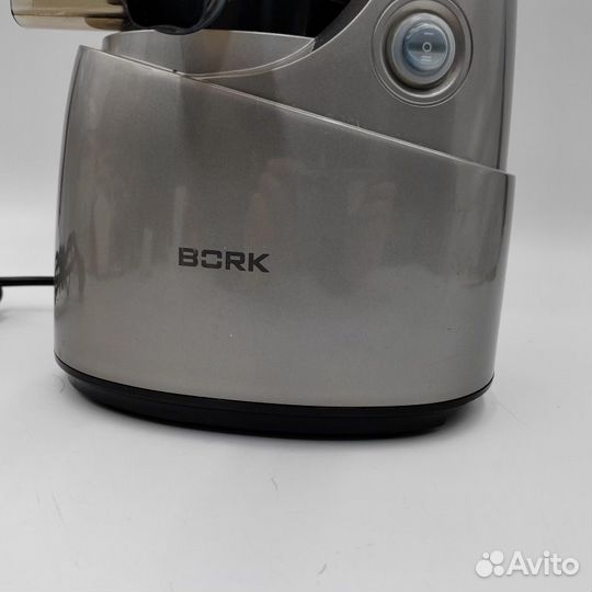 Соковыжималка Bork S-611