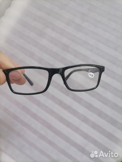 Очки plus 2.00