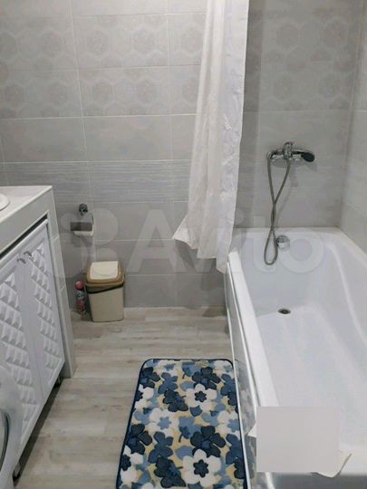 2-к. квартира, 65 м², 5/5 эт.