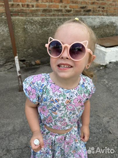 Комплект для девочки р 110(топ+юбка шорты)