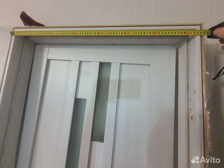 Дверь межкомнатная со стеклом