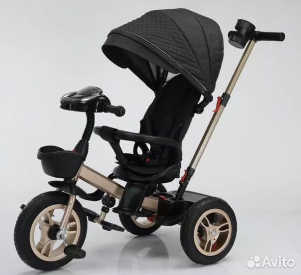 Трехколесный велосипед