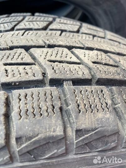 Dunlop Winter Maxx SJ8 235/55 R17