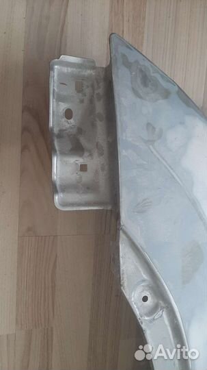 Левое крыло на Nissan Qashqai J10, 1 поколение