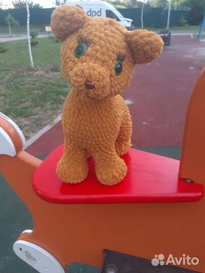 Вязаный котёнок, глазки на безопасном креплени