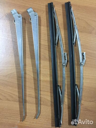 Поводки дворников и щетки Москвич