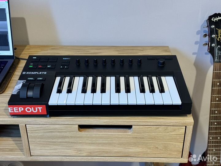 Midi-клавиатура NI Komplete Kontrol A25