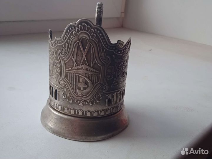 Подстаканники мельхиоровые, серебряный