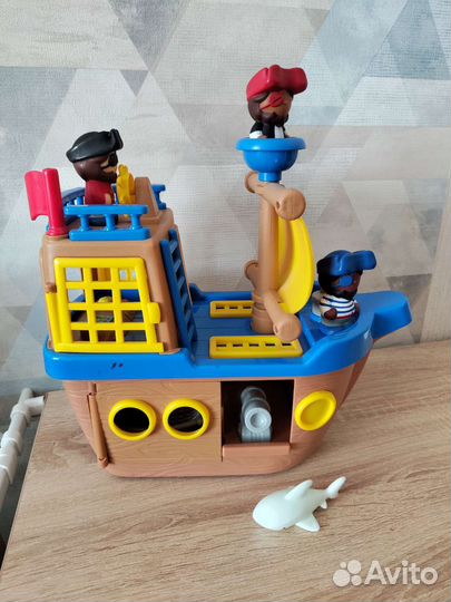 Пиратский Корабль