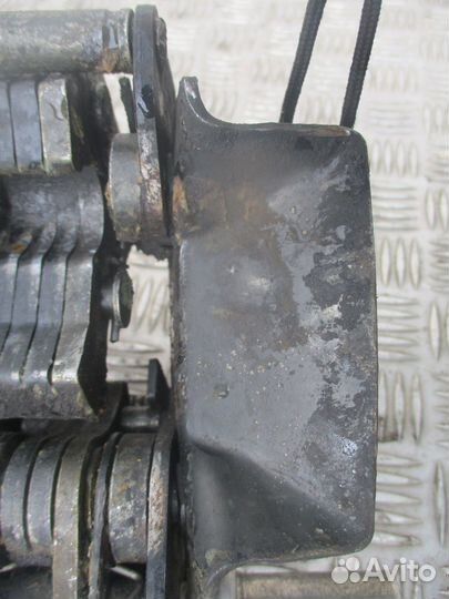 Замок кабины Volvo 20443002