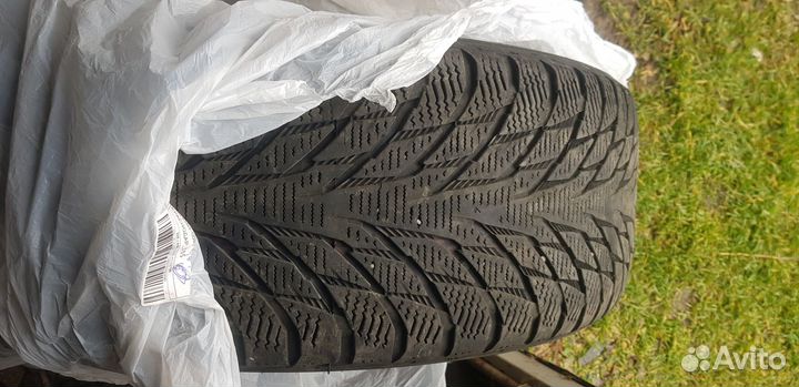 Nokian Tyres Hakkapeliitta 2 215/55 R17 98