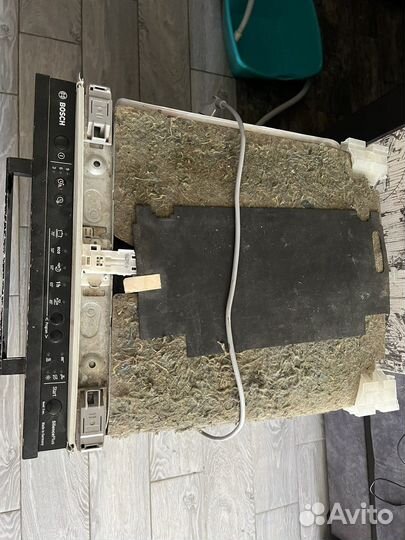 Встраиваемая посудомоечная машина Bosch SPV25DX10R