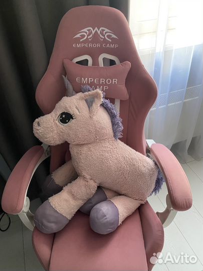 Плюшевый розовый единорог