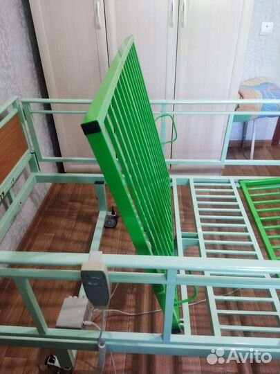 Кровать для лежачих больных с электроприводом бу