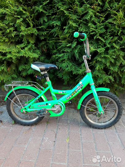 Детский четырехколесный велосипед