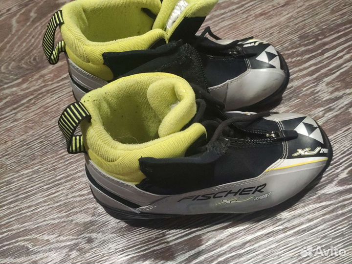 Лыжные ботинки fischer