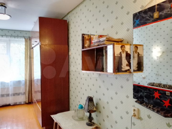 Комната 13 м² в 2-к., 2/5 эт.