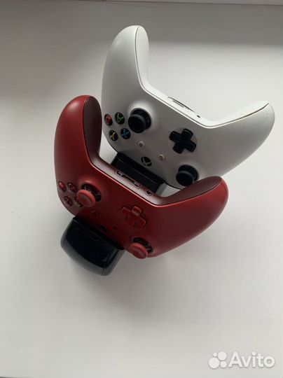 Зарядная станция для Xbox