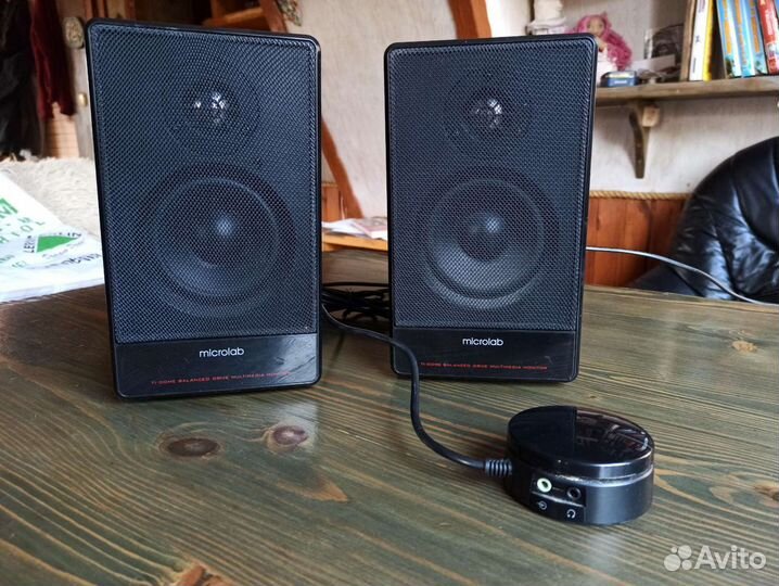 Акустические колонки Microlab h11