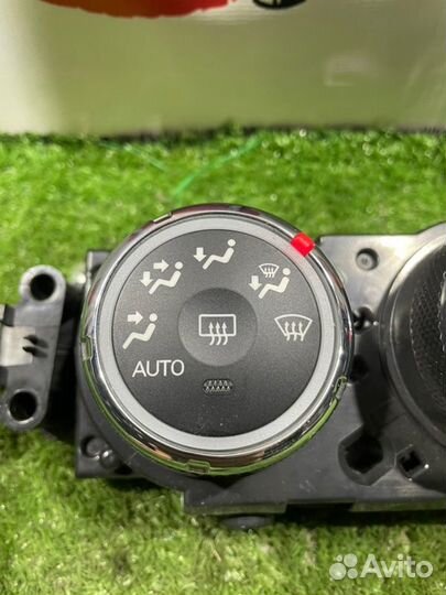 Блок управления климат-контролем Mitsubishi Lancer