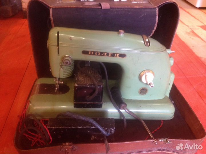 Швейная машинка 