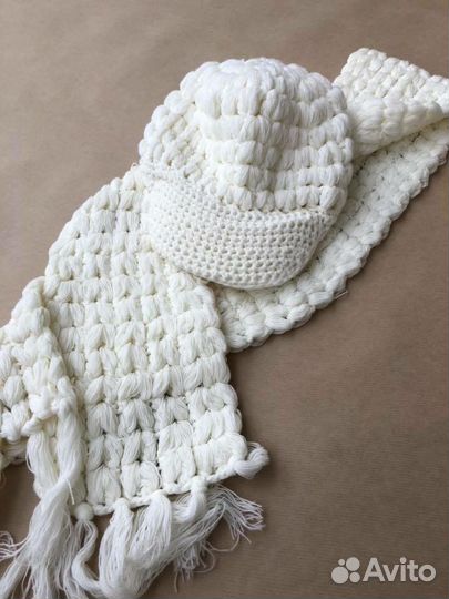 Новый комплект шарф и шапочка 