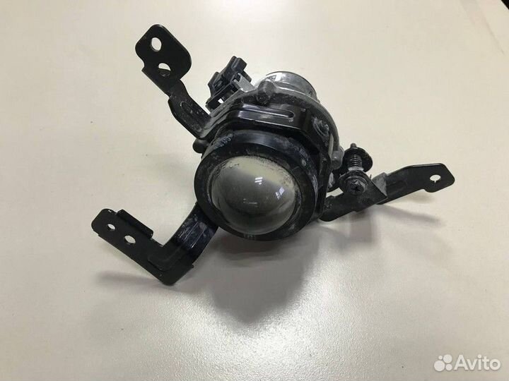 Фара противотуманная левая Hyundai Solaris