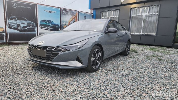 Hyundai Elantra 1.4 AT, 2023, 10 км