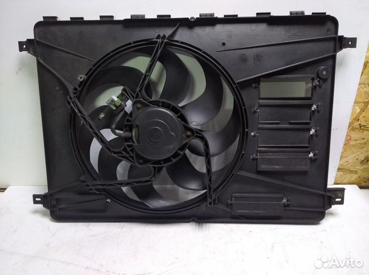 Вентилятор радиатора Ford Mondeo IV 2007-2014
