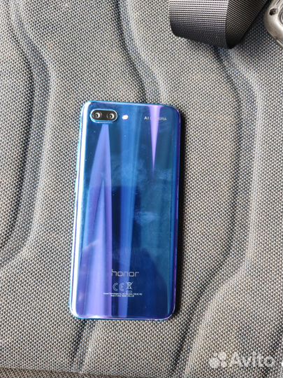 HONOR 10, 4/64 ГБ