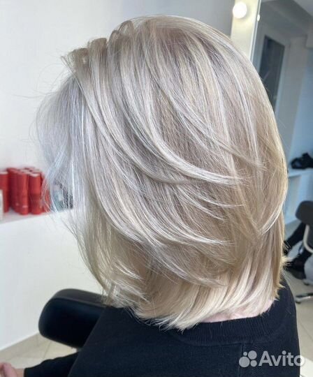 Окрашивание волос. Парикмахер. Стилист Колорист