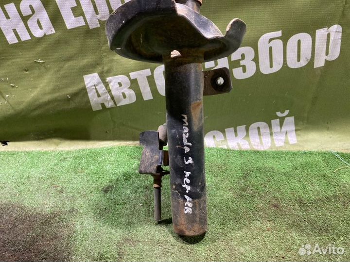 Стойка подвески передняя левая Mazda Mazda3 BK