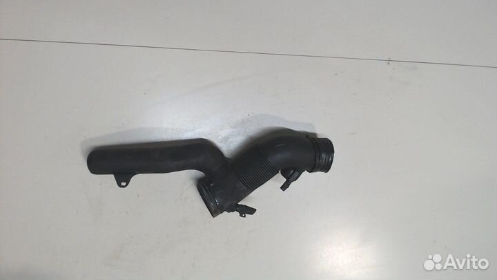 Патрубок воздушного фильтра Volkswagen Beetle, 199