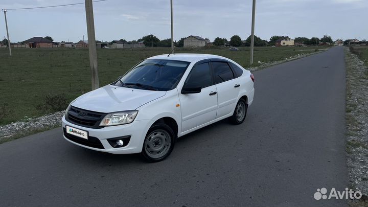 LADA Granta 1.6 МТ, 2015, 154 295 км
