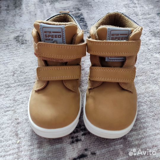 Ботинки демисезонные 24