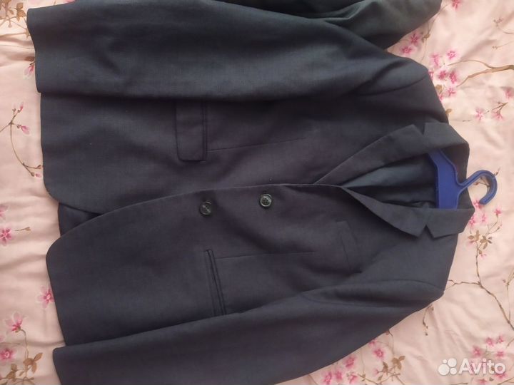 Костюм школьный