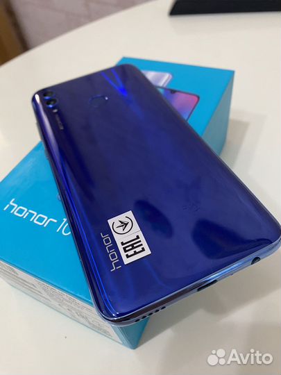 Телефон honor 10 lite